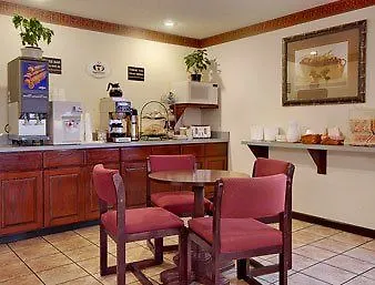 Super 8 By Wyndham Hanover 