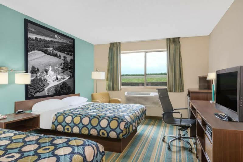 Super 8 By Wyndham 2*